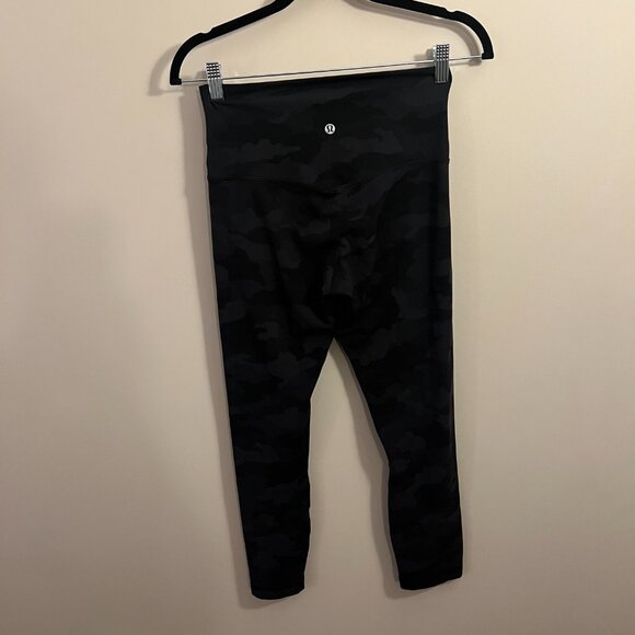 Lululemon Align High-Rise Legging 25" - Heritage Camo Deep Coal - Size 6 - Picture 8 of 10